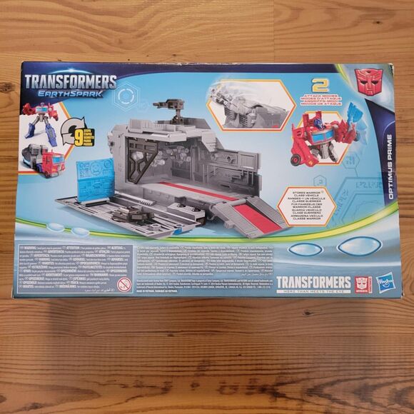 Transformers EarthSpark Optimus Prime & Battle Base Trailer 2in1 (Sealed) NIB - Picture 2 of 6